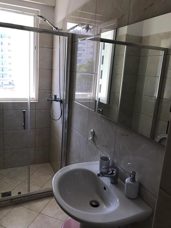 Viktoria'S Apartments Shëngjin 외부 사진