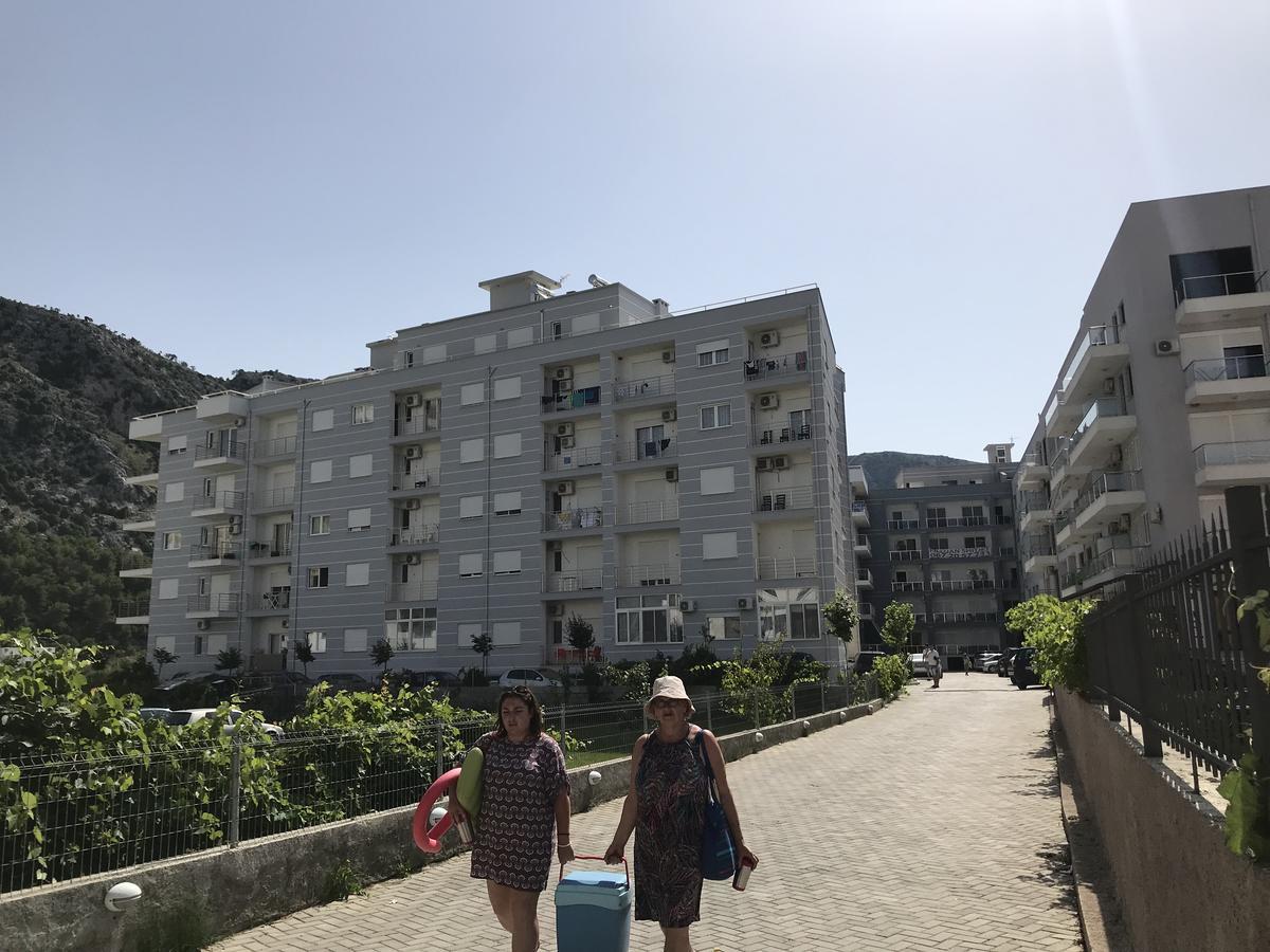 Viktoria'S Apartments Shëngjin 외부 사진