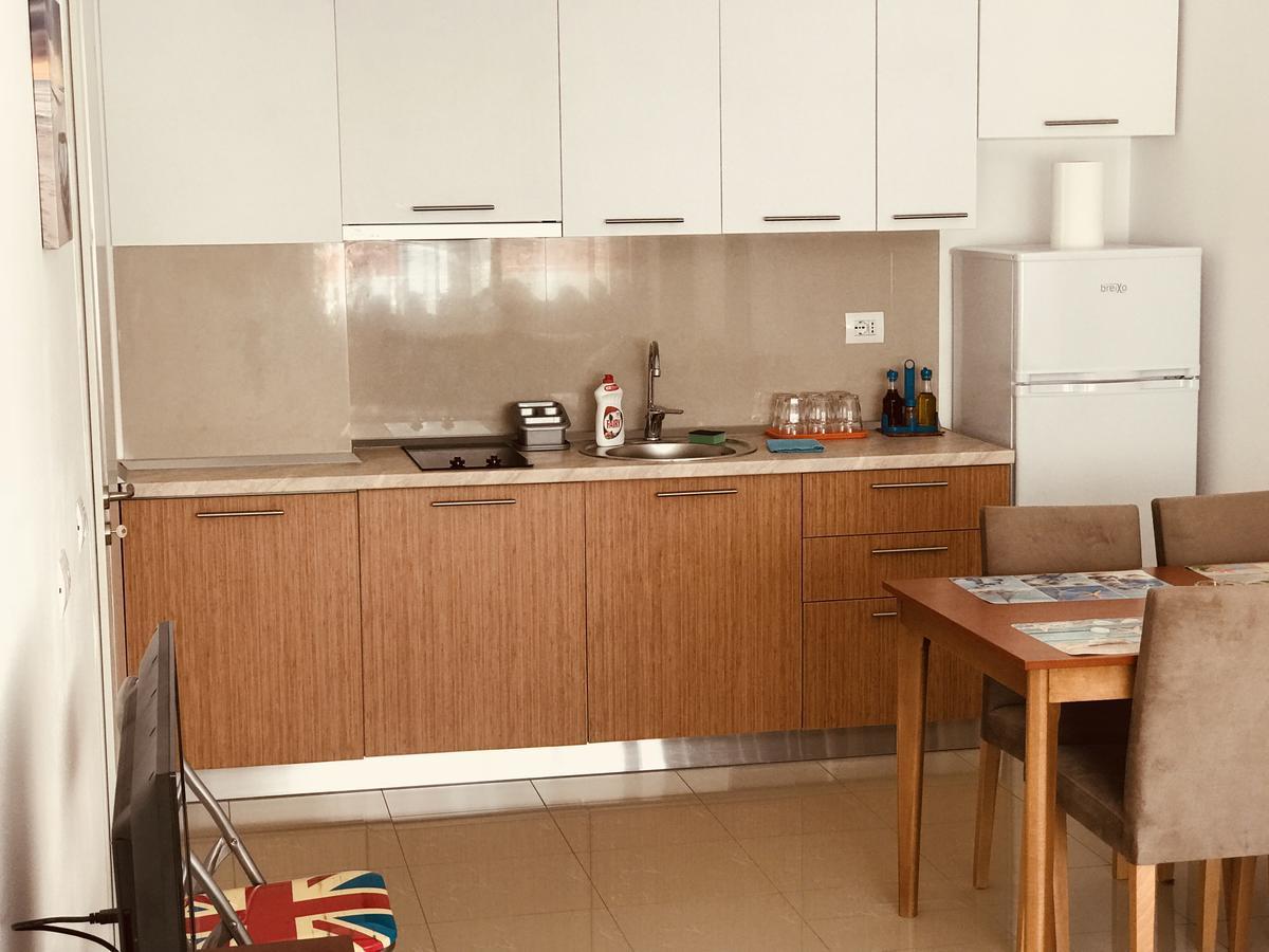 Viktoria'S Apartments Shëngjin 외부 사진